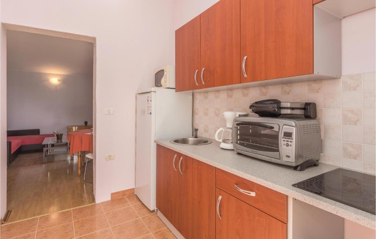 Nice Apartment In Kastel With Kitchen Dış mekan fotoğraf