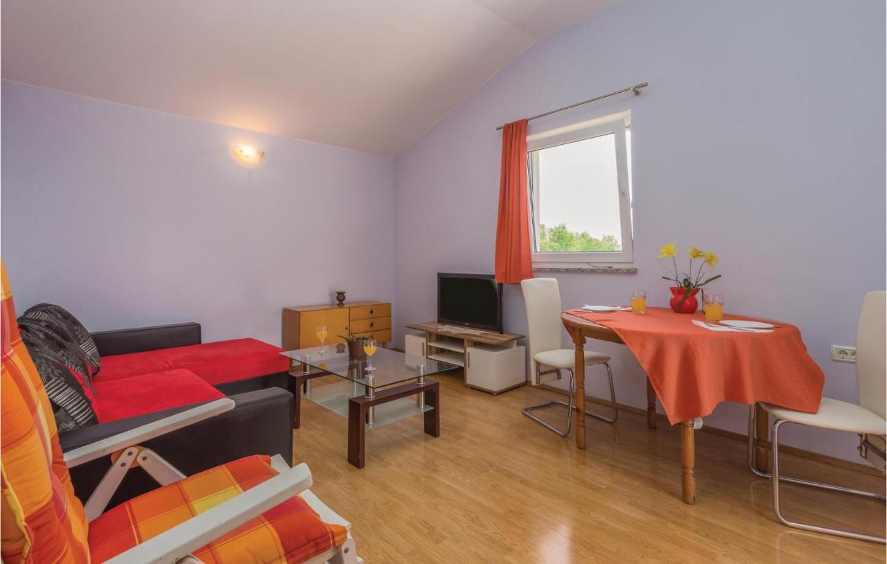 Nice Apartment In Kastel With Kitchen Dış mekan fotoğraf